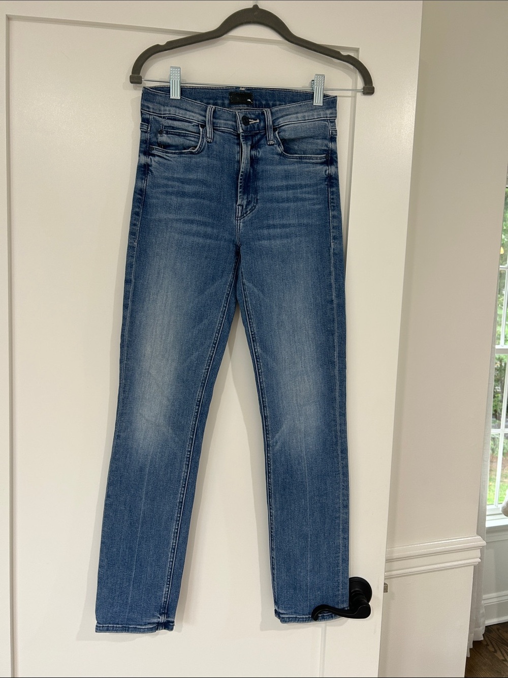MOTHER Skinny High-Rise Jeans in Blue Wash